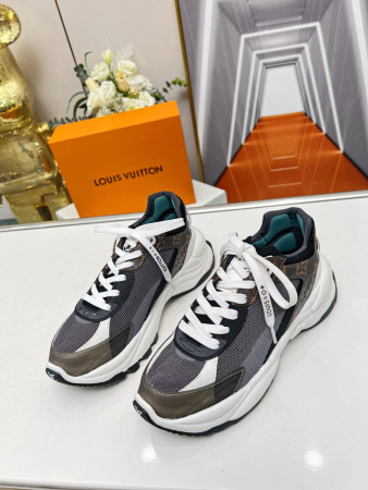 UA LV  Run 55 Sneaker
