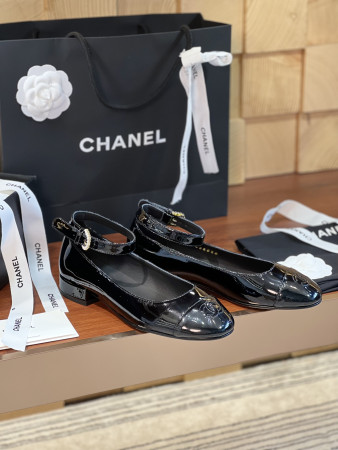 ua Ch*el mary janes