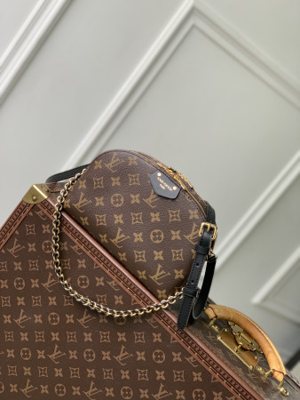 LV Be Alma M12996 27x15x7cm