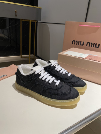 ua M1v M1v sneakers