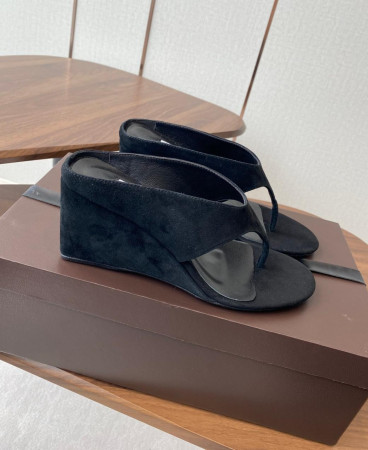 ua a1a1a wedge cube satin sandal(cusT0mized size 7-10 days production time)