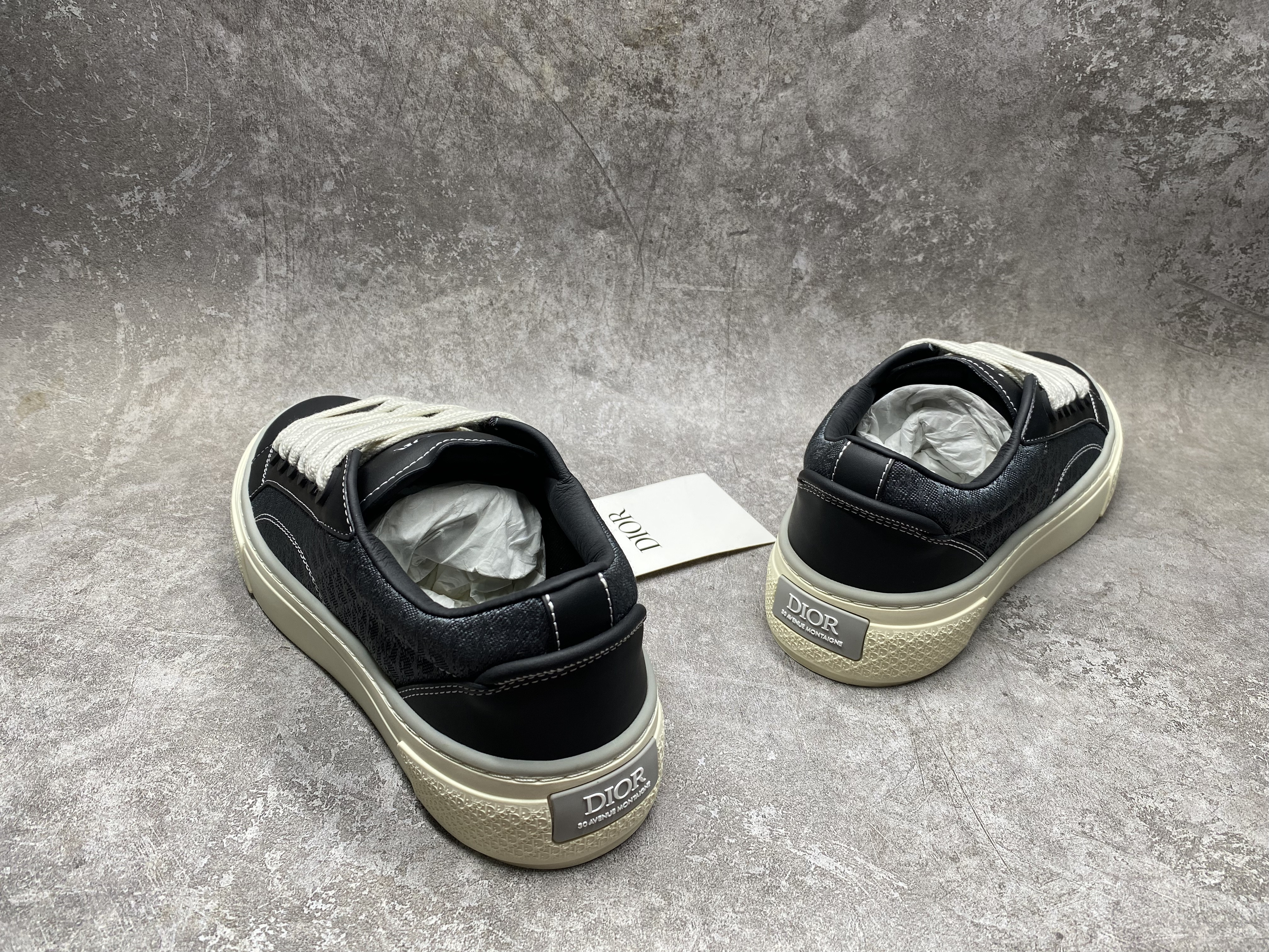ua D*or b33 sneaker