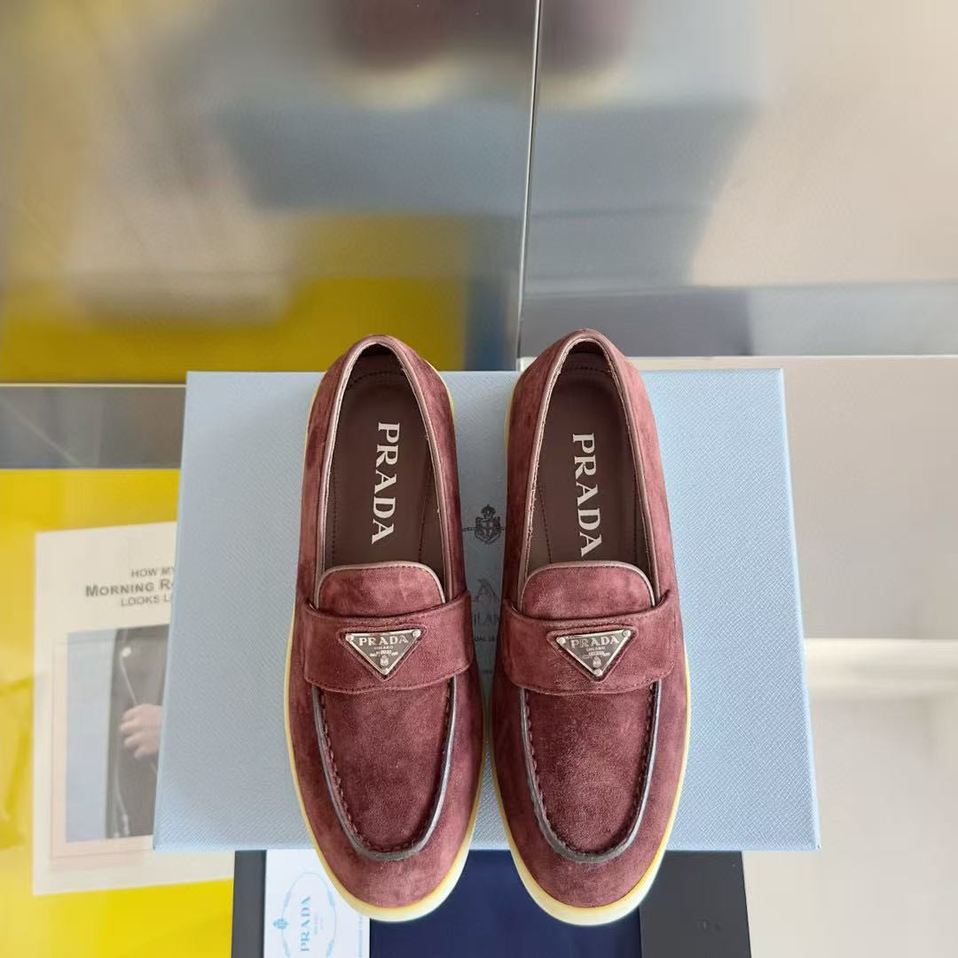 ua Pra*a shoes