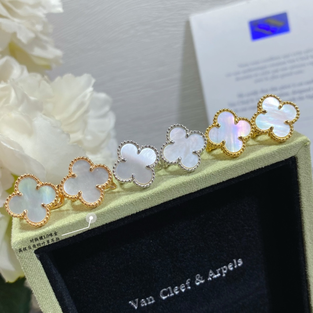 v*n cl*f & arpels preM1vm fritillaria four-leaf clover earrings