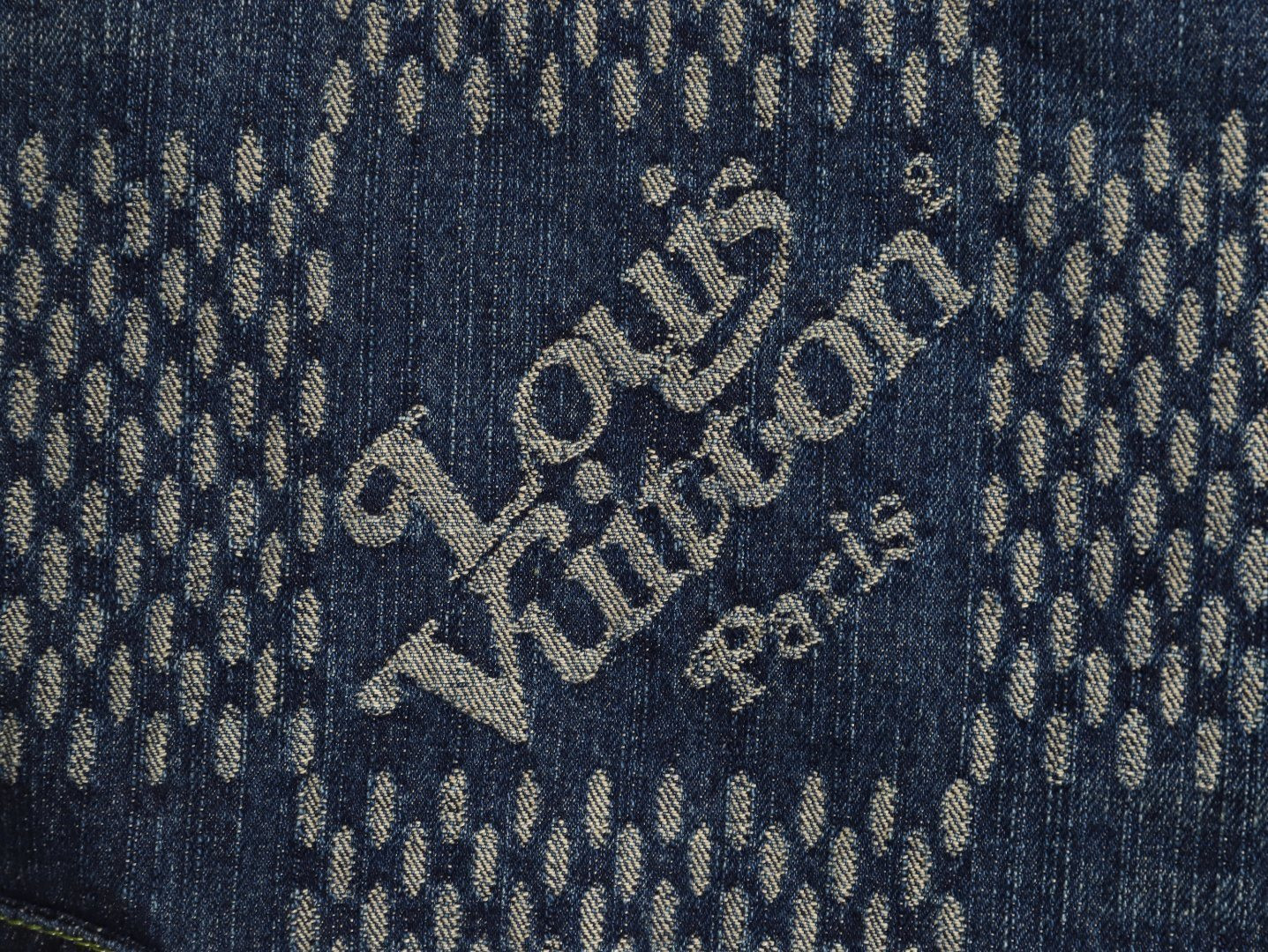 l0*is v*t0n De*1m jacket