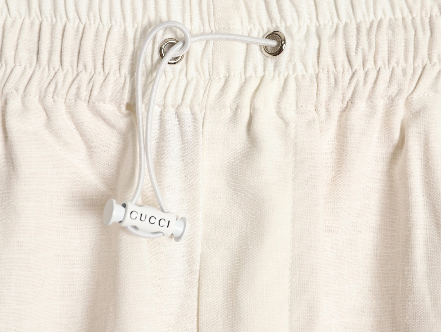 G*u*i 25ss shorts