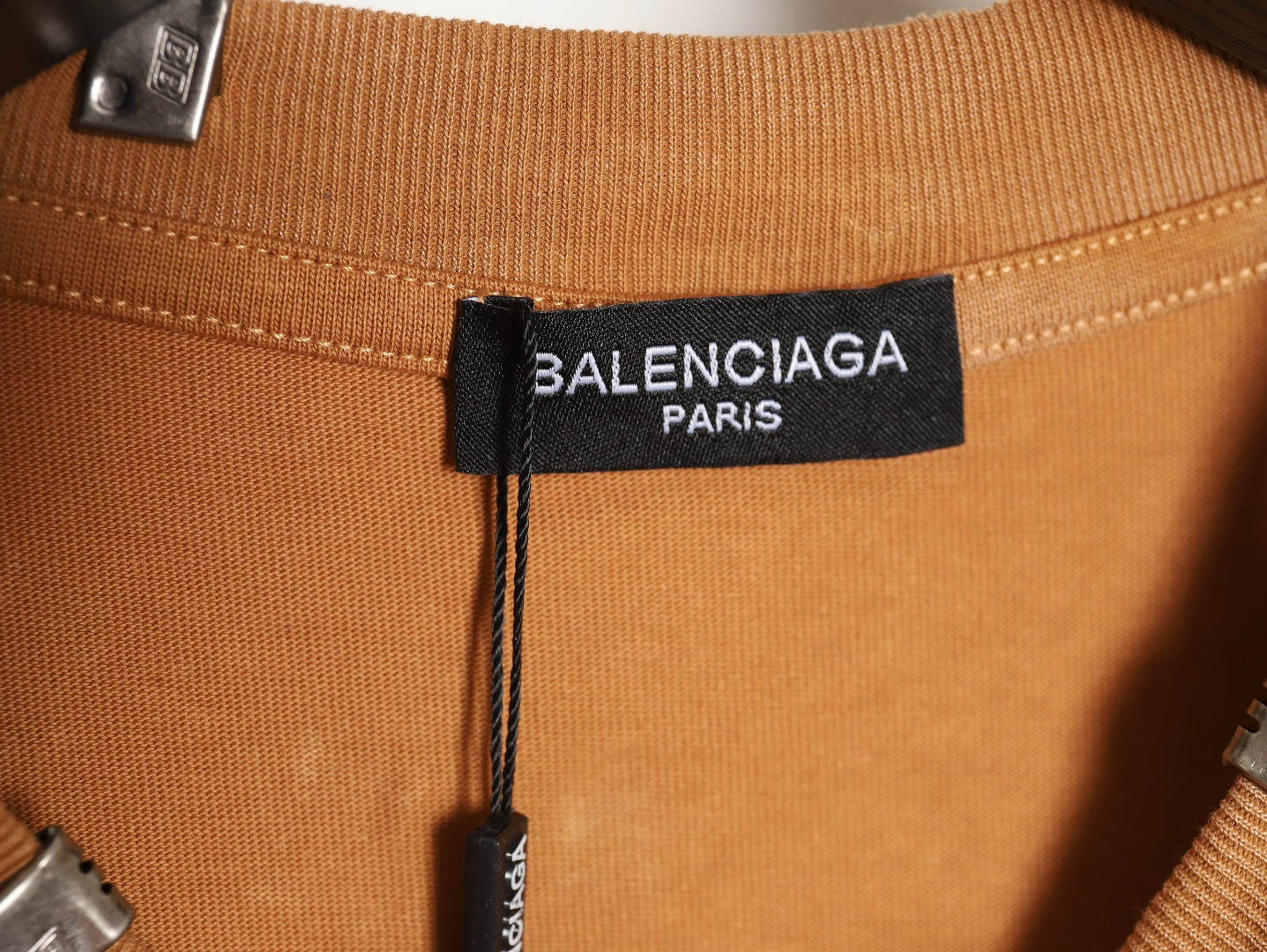 Ba*len*cia*ga 23ss short-sleeved t-shirt