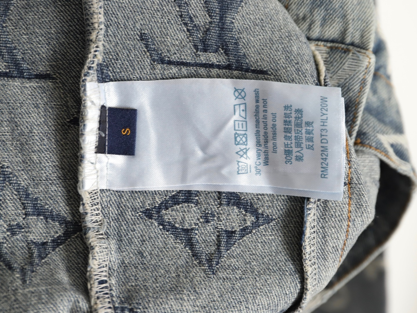l0*is v*t0n De*1m jacket