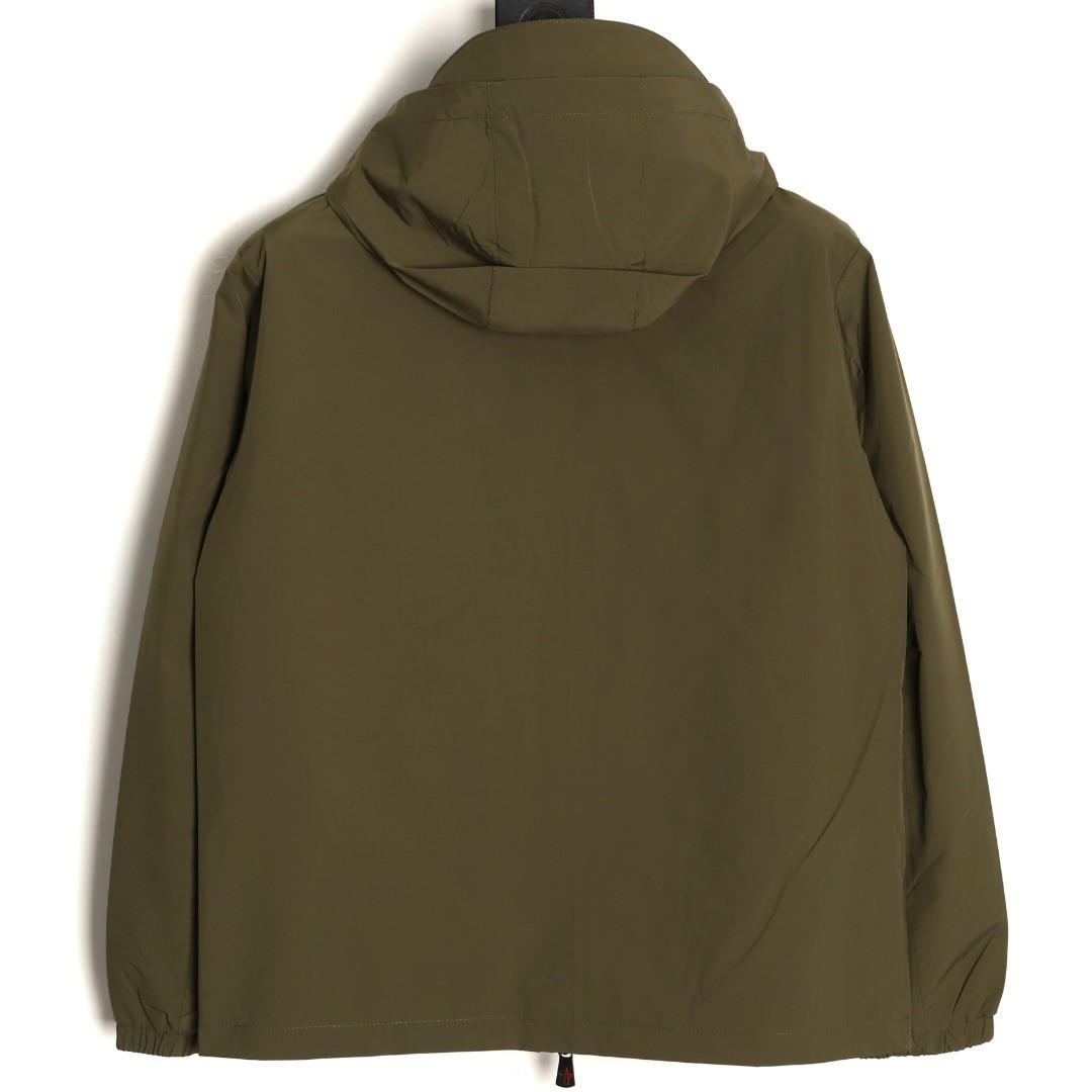 M0nc1er coats