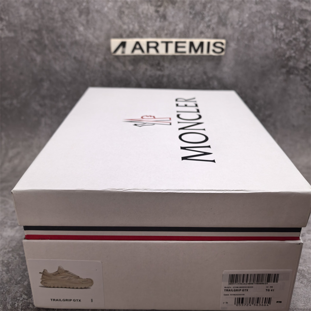 ua M0nc1er trailgrip