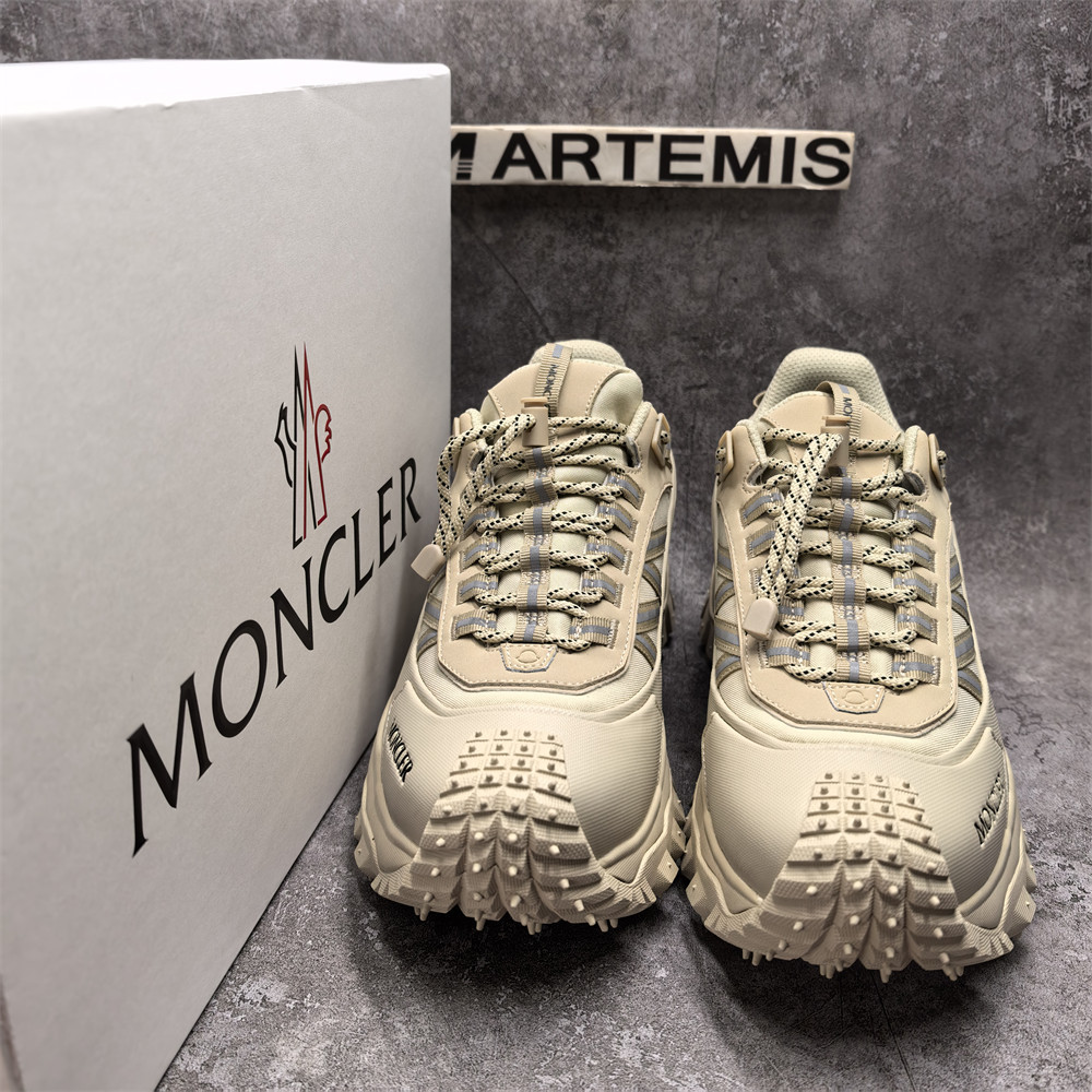 ua M0nc1er trailgrip