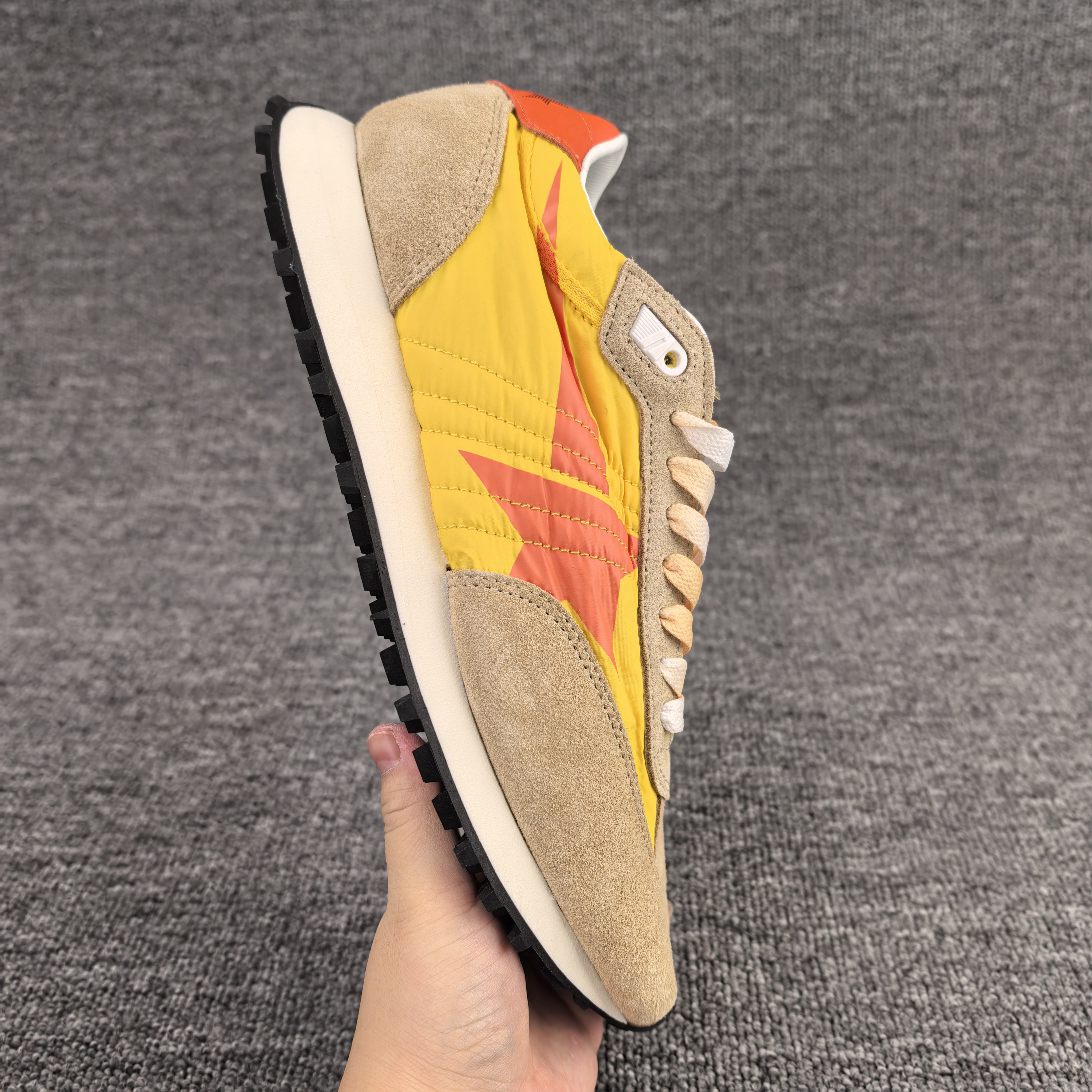 ua g01den G003e sneaker