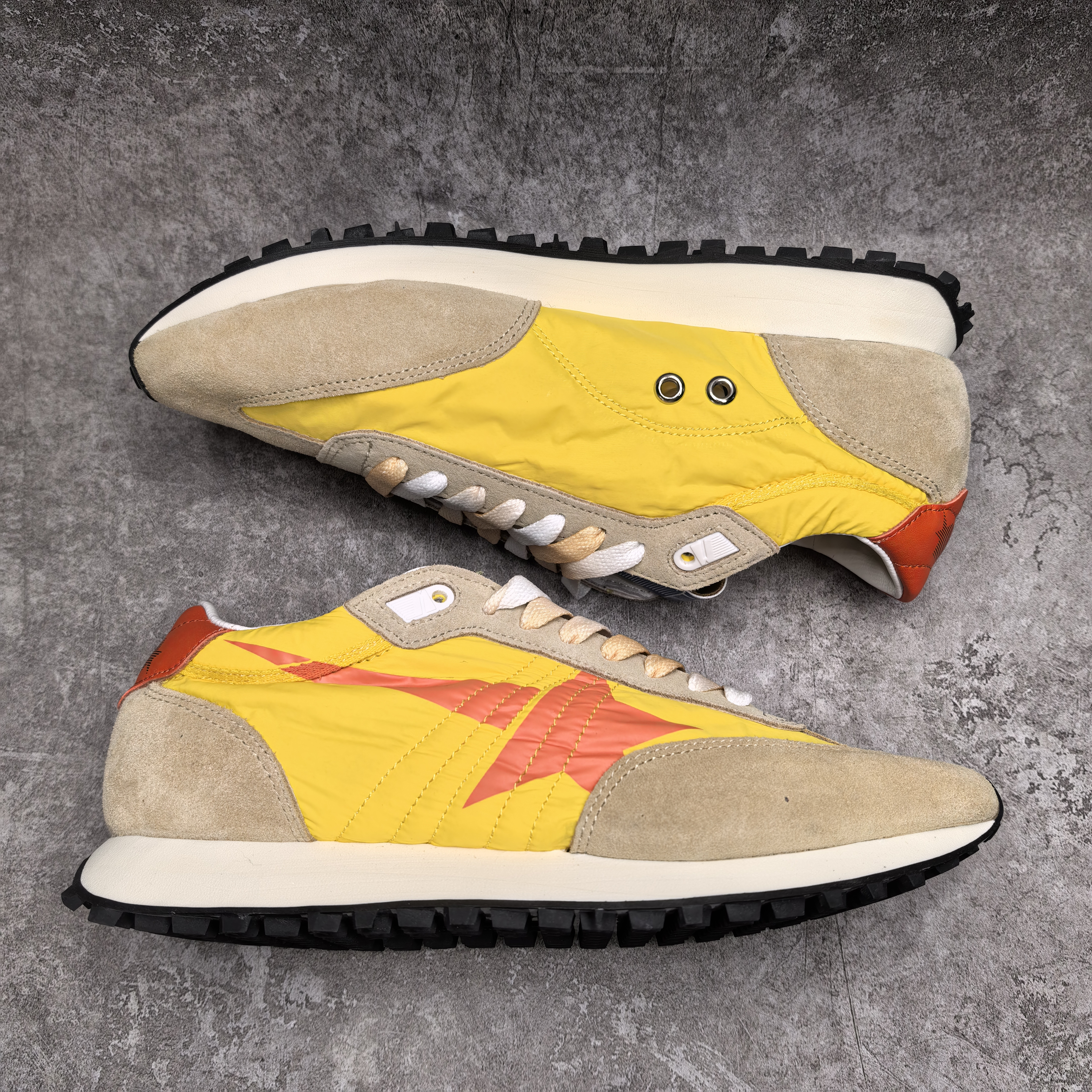 ua g01den G003e sneaker