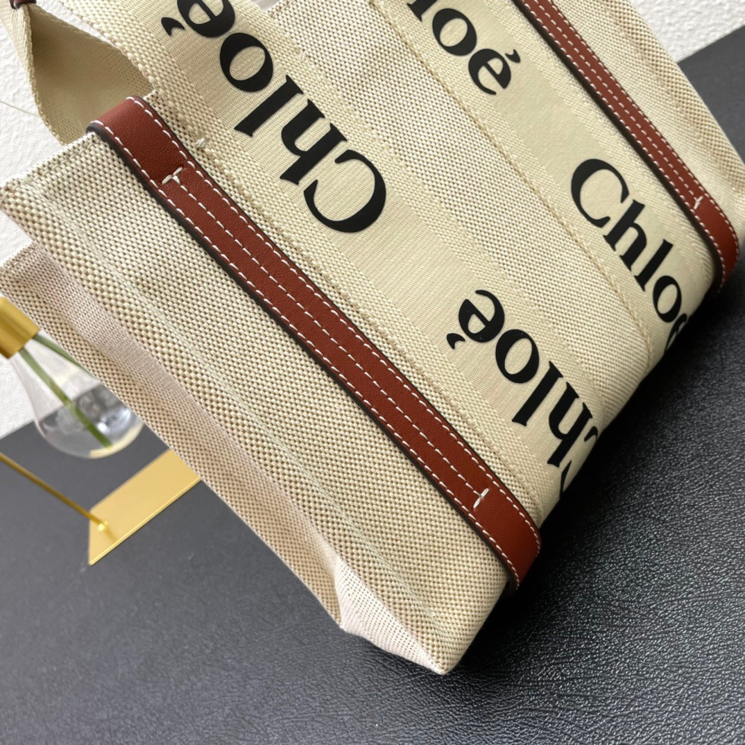 Ch10é woody tote bag 26×20×8cm