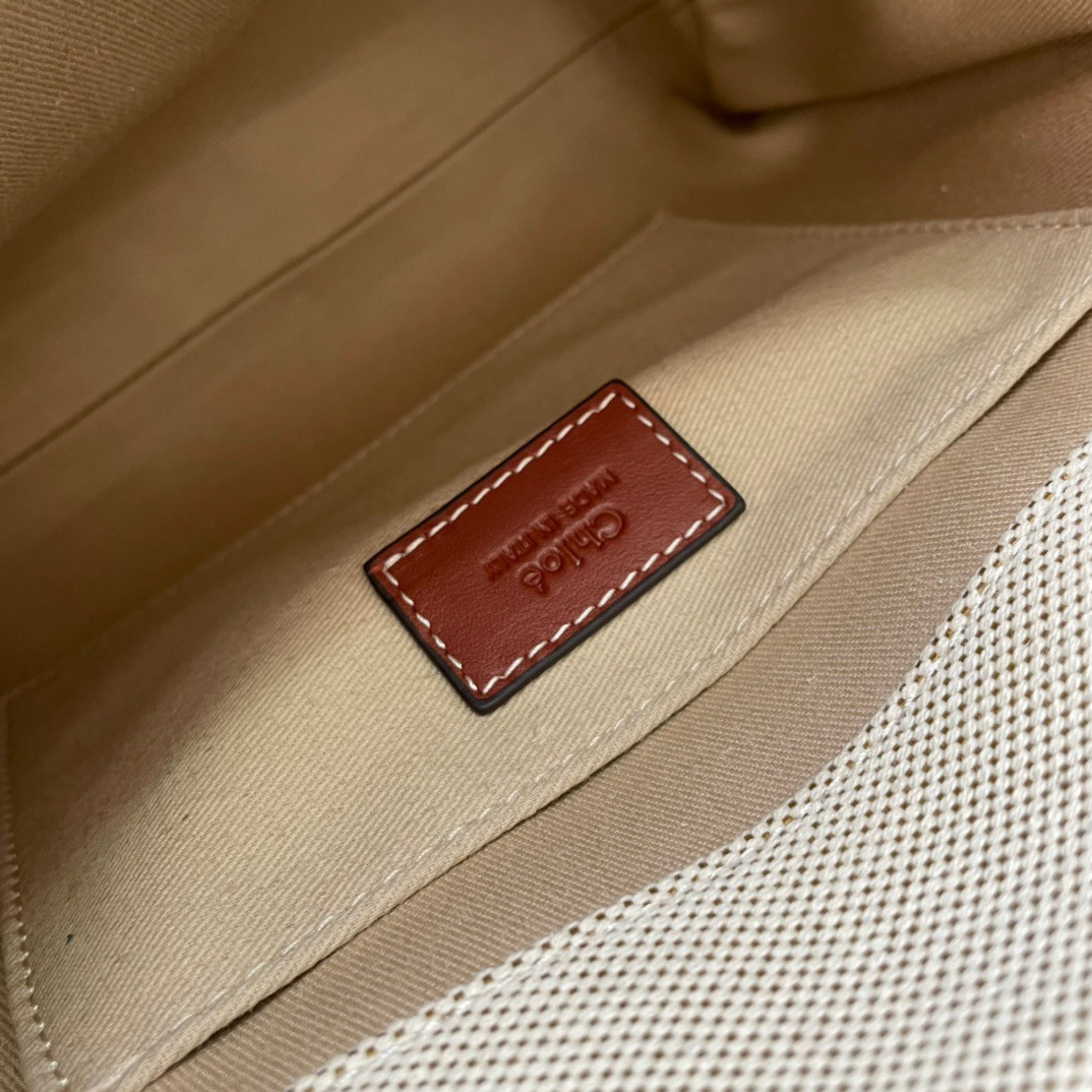 Ch10é woody tote bag 26×20×8cm