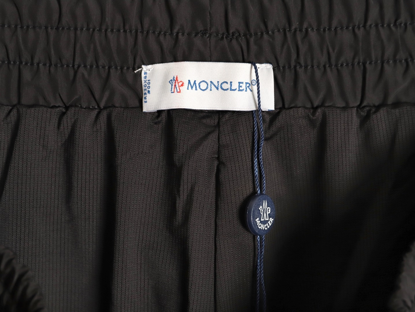 M0nc1er 22fw pants