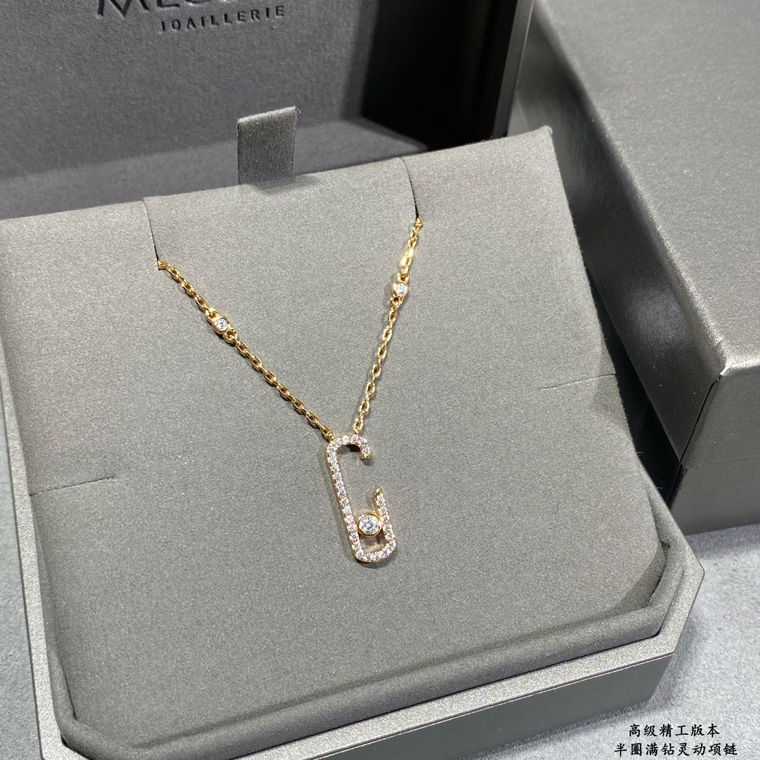 Mes1kaa semi-hoop full di*m*nd moving necklace