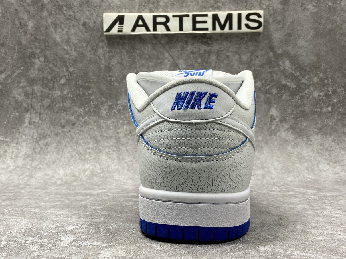 nike sb dunk low preM1vm white game royal