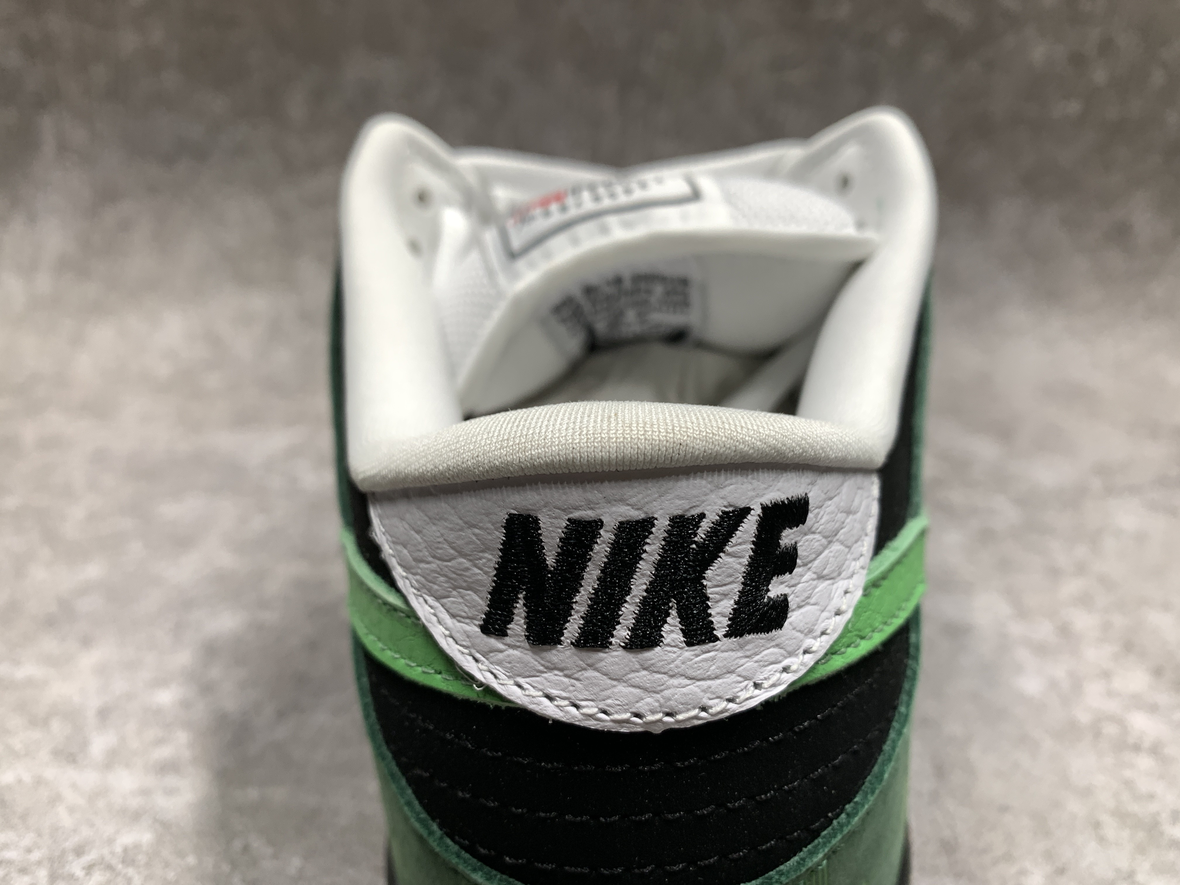 nike dunk low preM1vm sb c & k