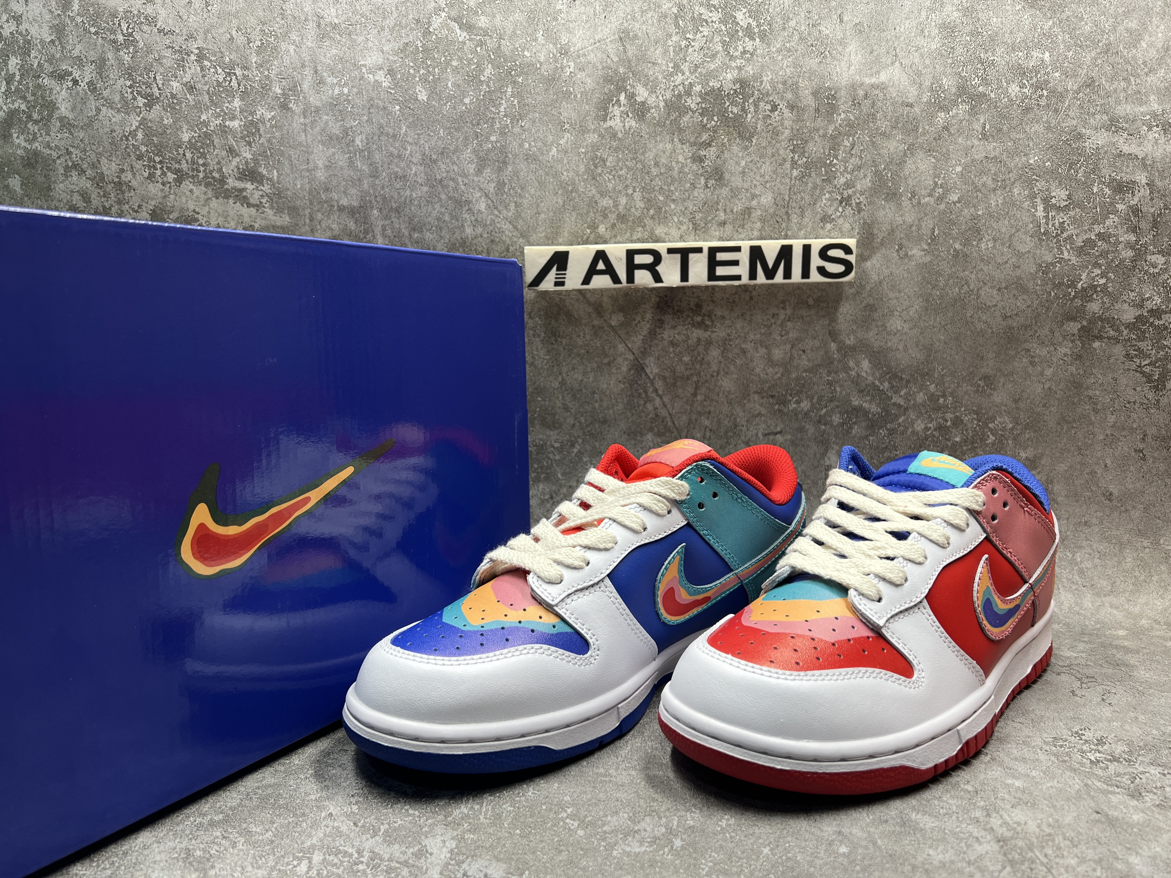nike dunk low katsuhiro T0mo