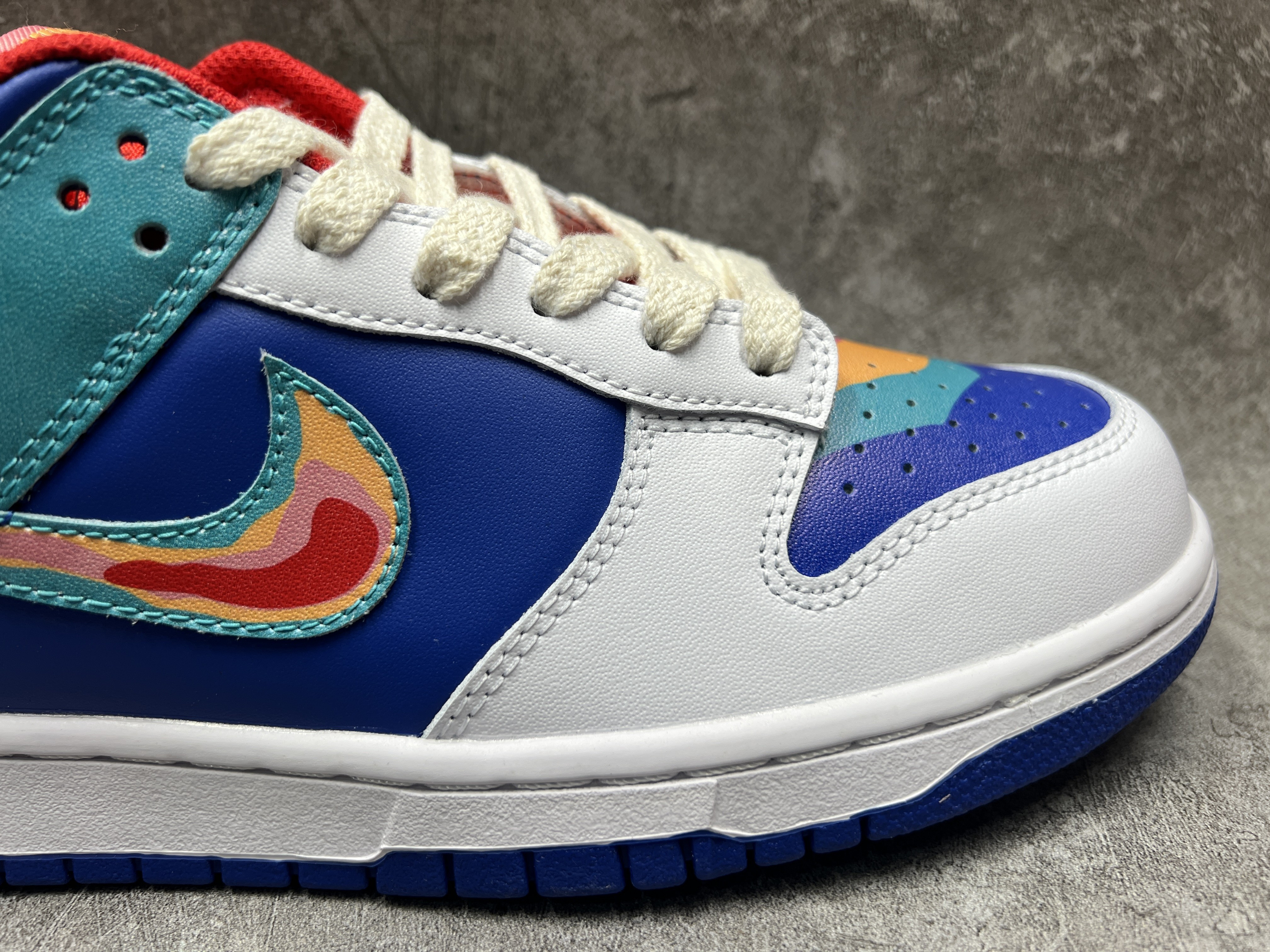 nike dunk low katsuhiro T0mo