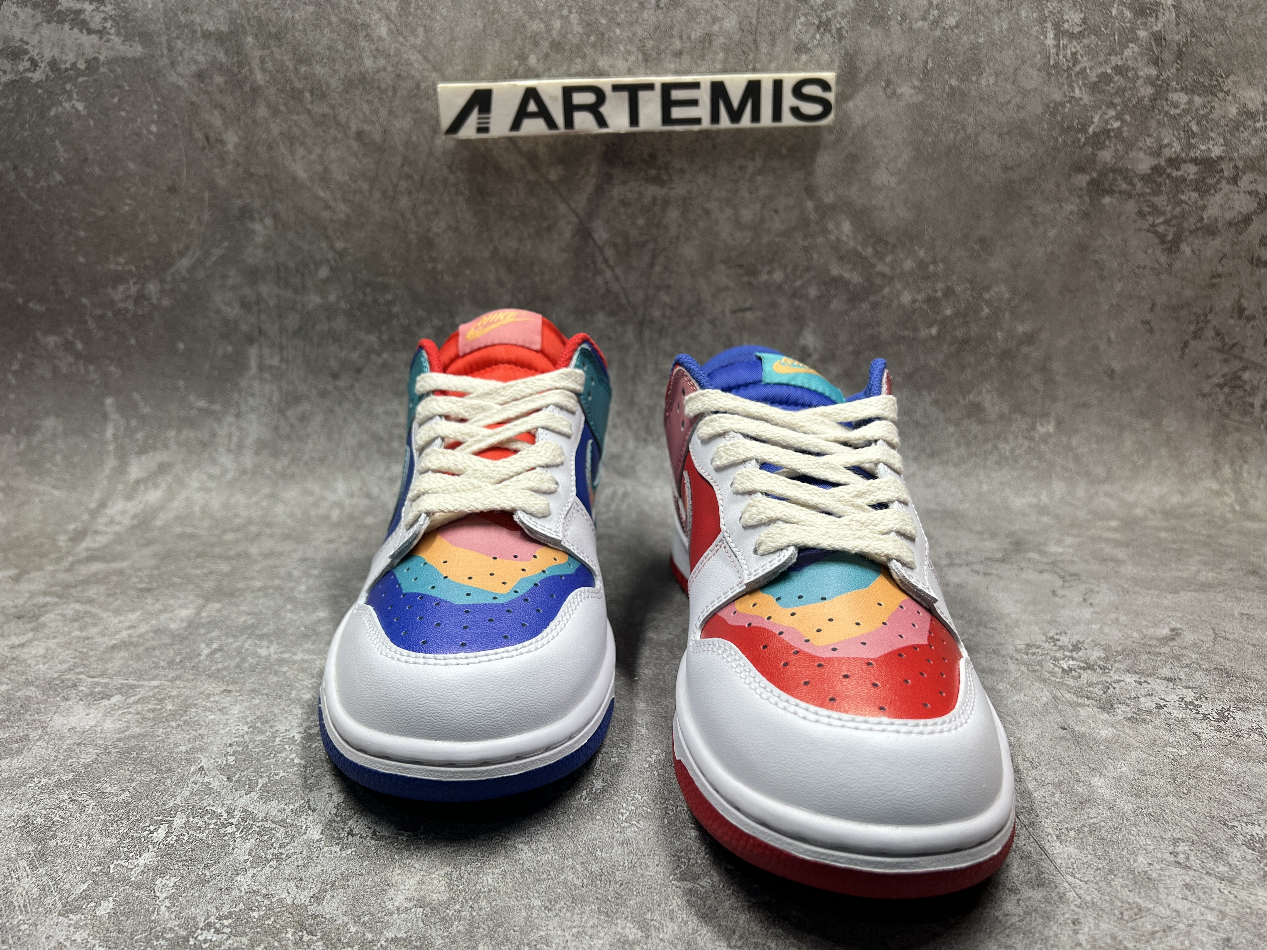 nike dunk low katsuhiro T0mo