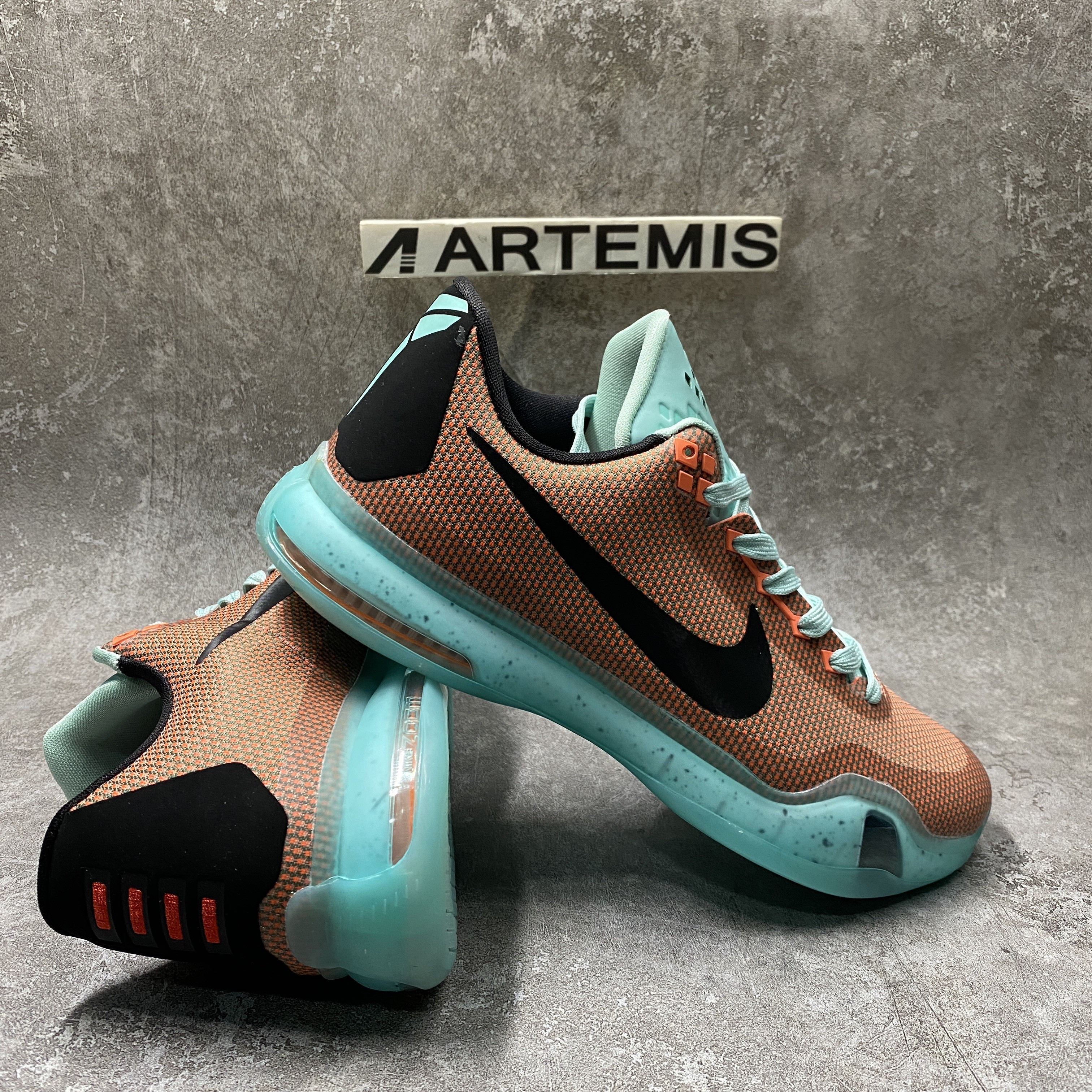 Nike Kobe 10 Easter
