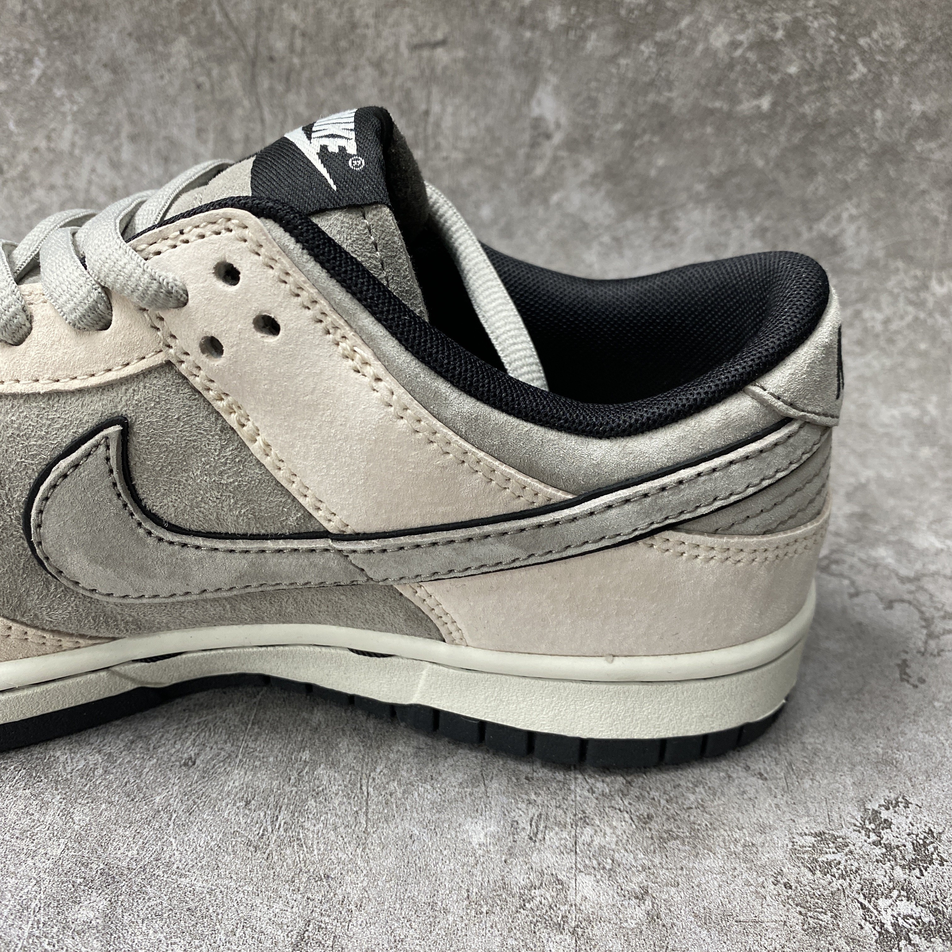 nike dunk low katushiro T0mo ombres volantes