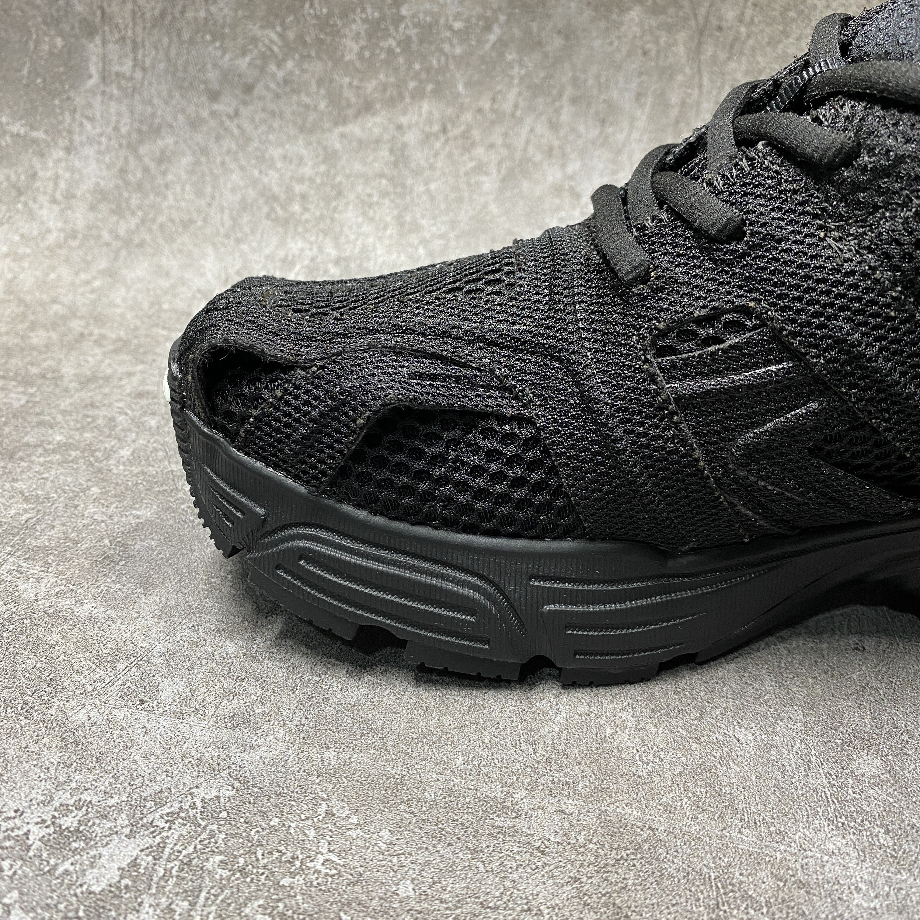 balenciga phanT0m sneaker black
