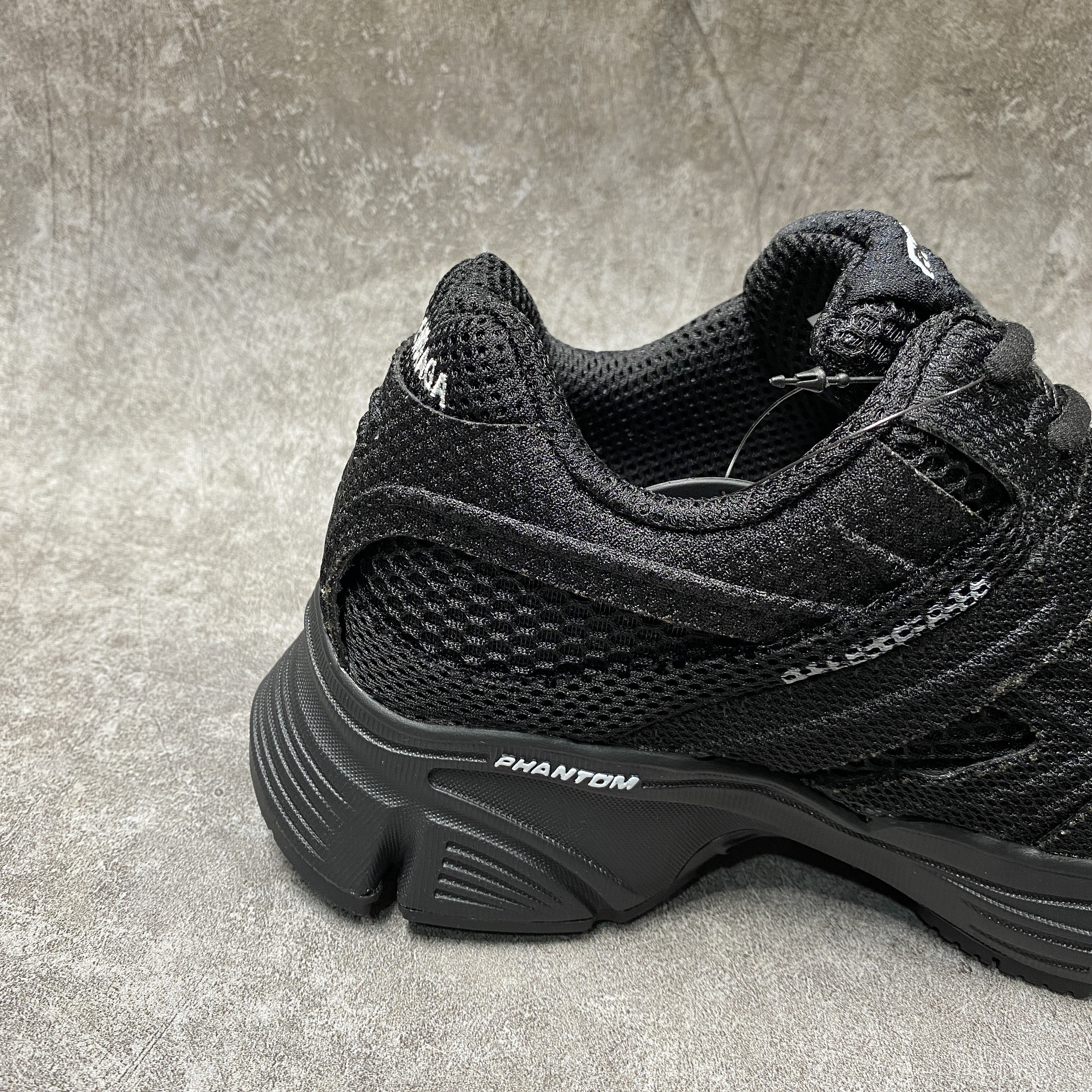 balenciga phanT0m sneaker black