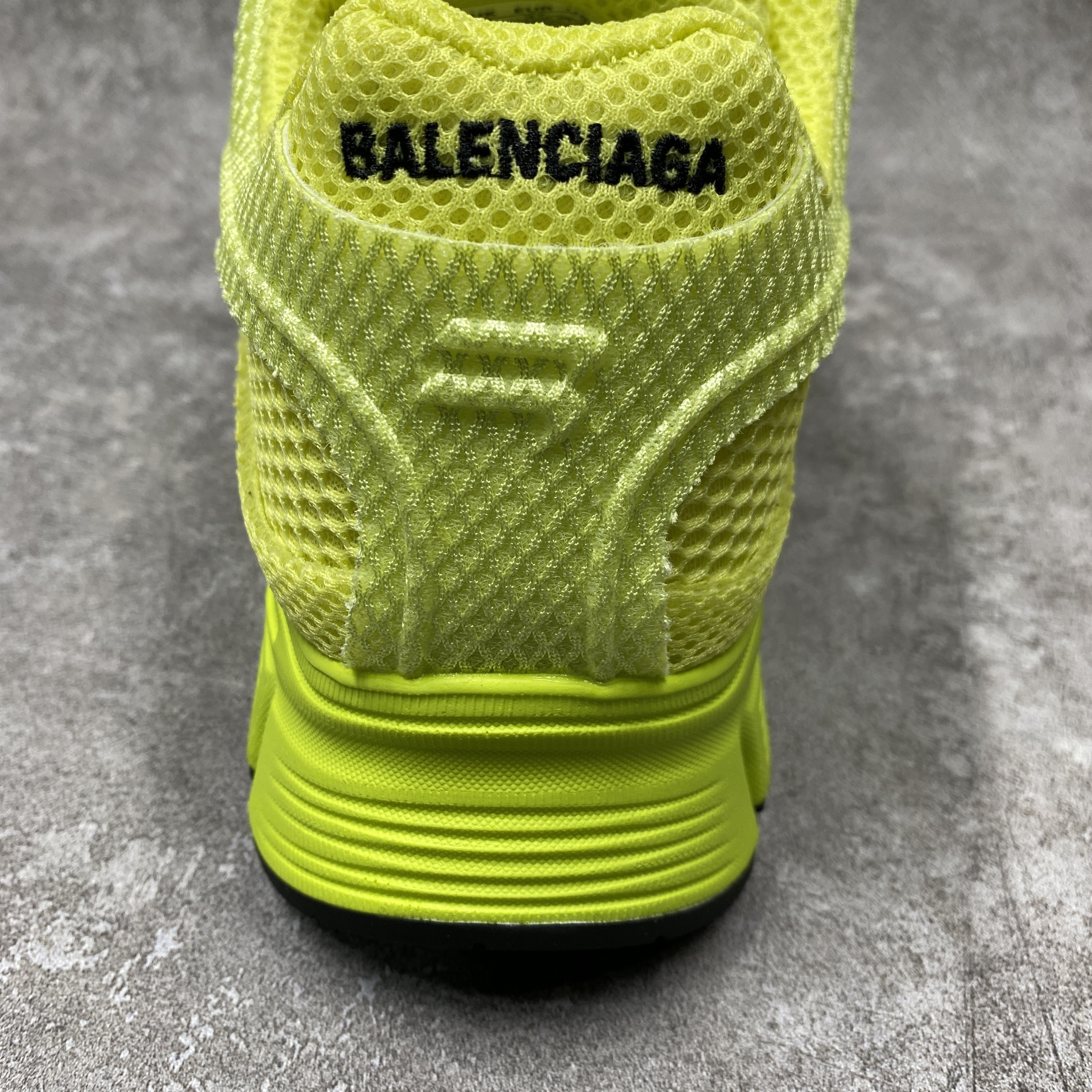 balenciga phanT0m sneaker yellow