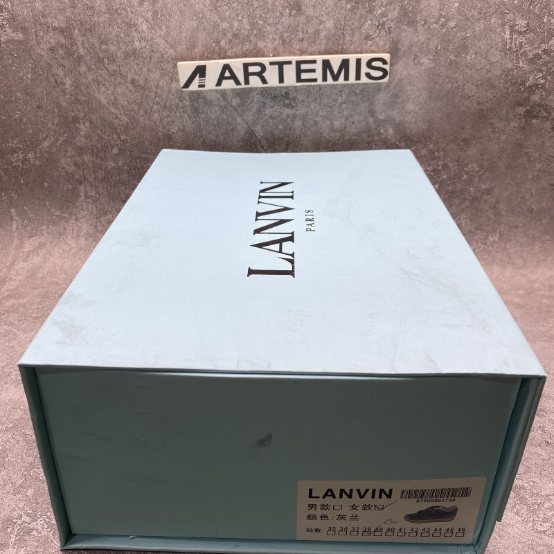 Lanu1n leather curb light blue gum
