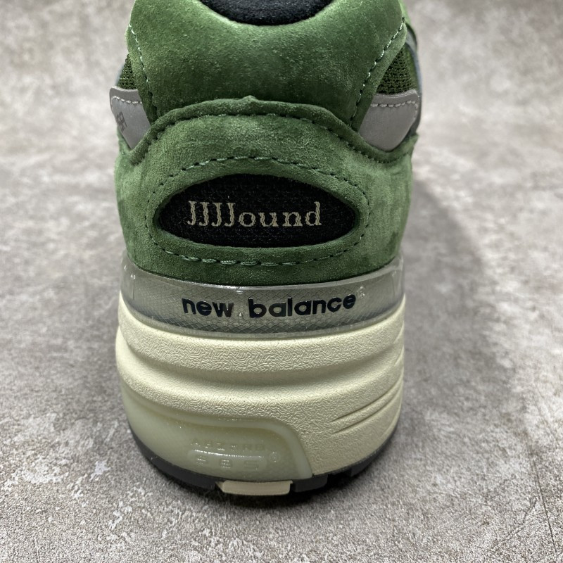 new Ba1an*e 992 jjjjound green
