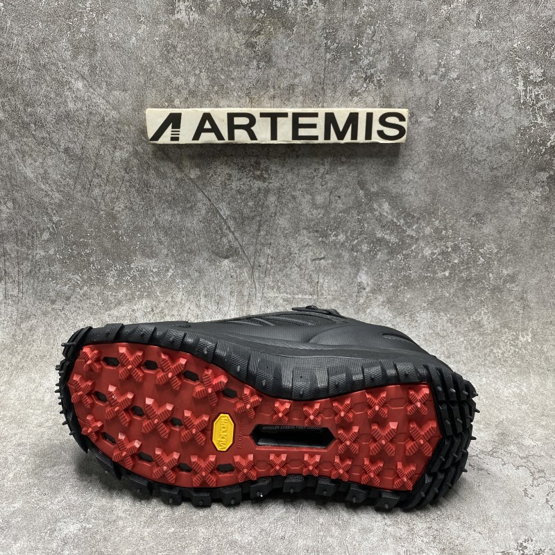 M0nc1er trailgrip gore-tex black
