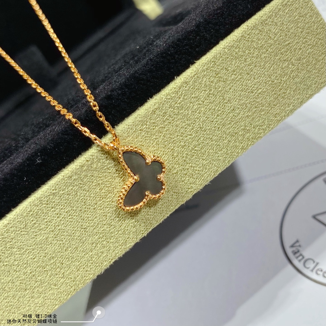 V*N CL*F & arpels natural grey fritillary mini butterfly necklace