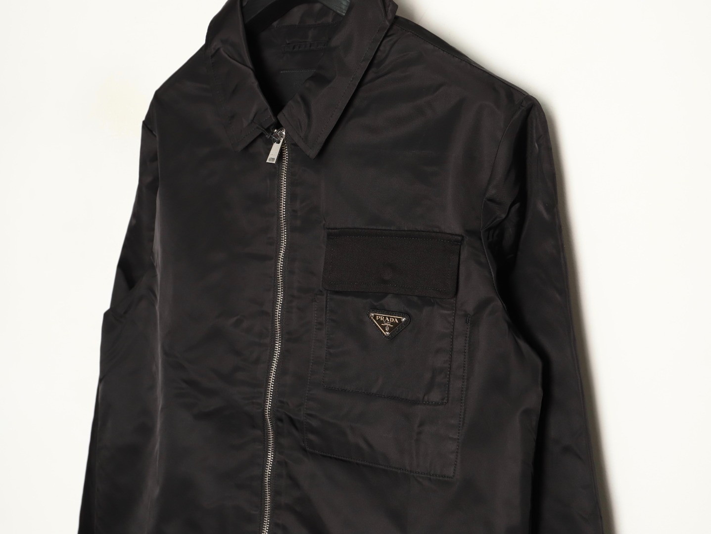 Pra*a jacket