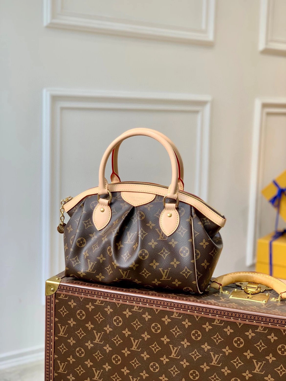 LV TVOLI PM M40143
