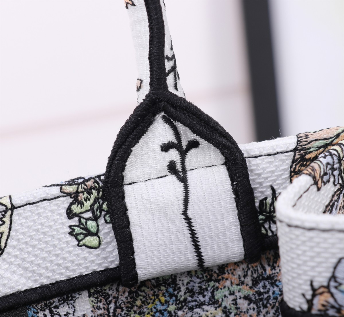 small D*or book tote white multicolor toile de jouy mexico embroidery  10.5 x 8.5 x 5.5 inches