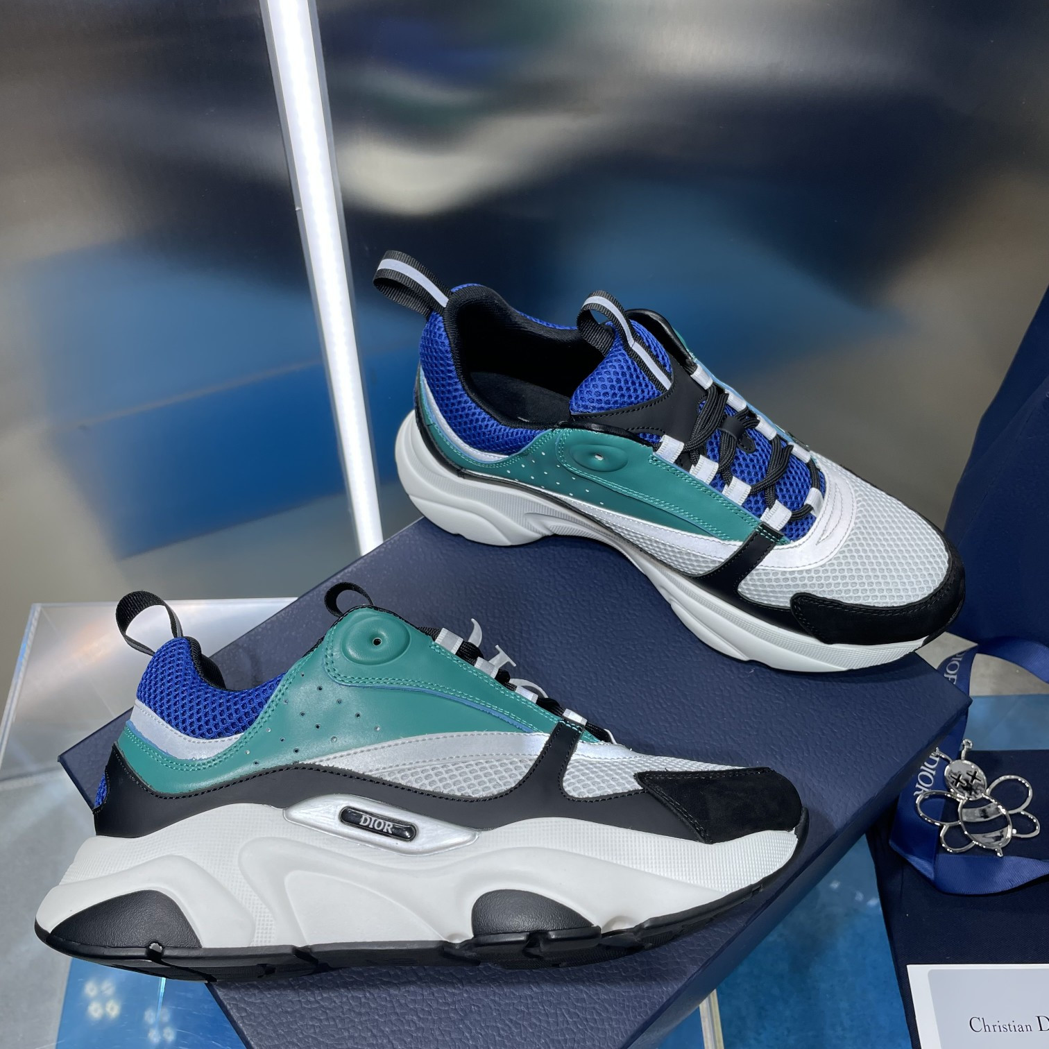 ua D*or b22 sneaker