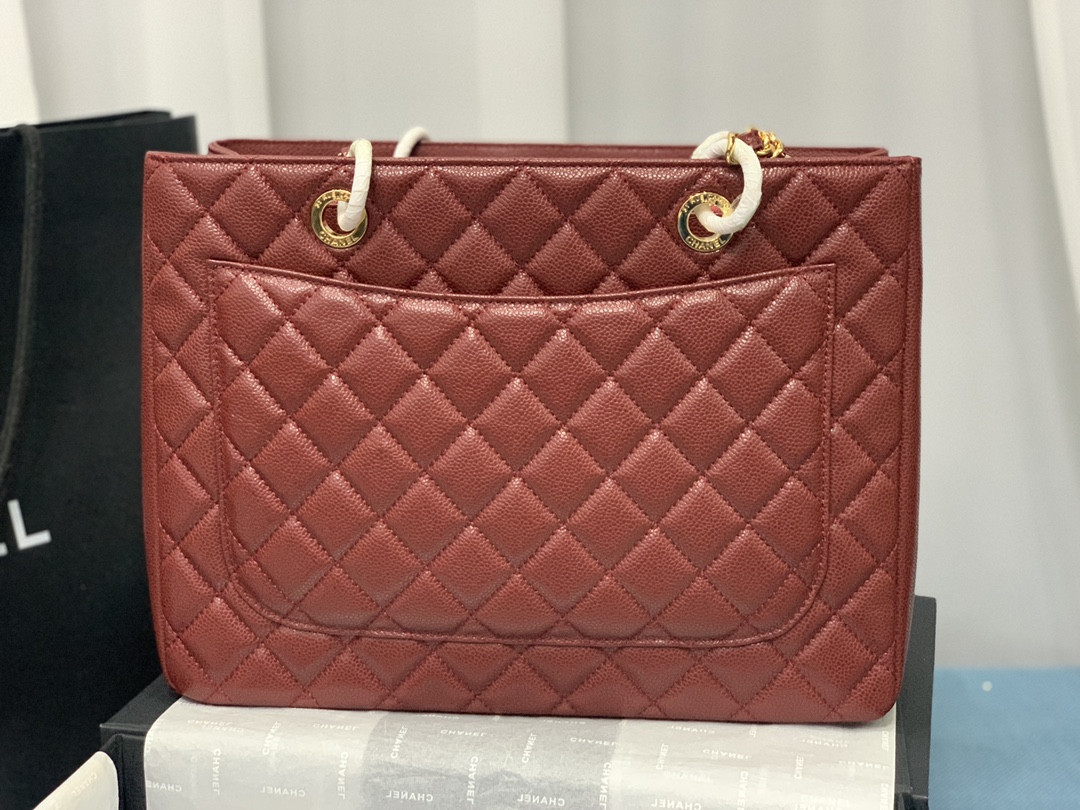 Ch*el gst caviar leather hardware 24x33x13cm