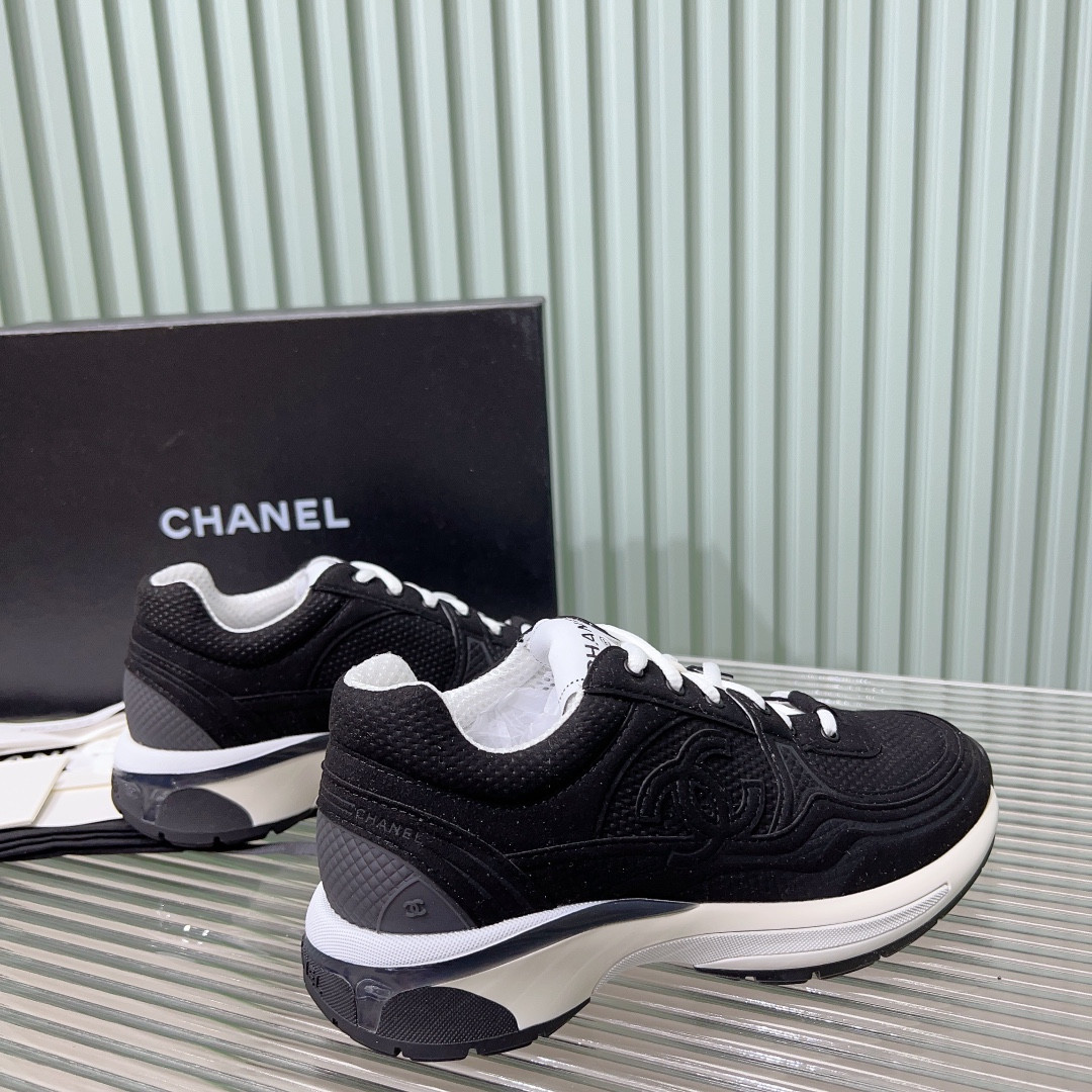 ua Ch*el sneakers fabric