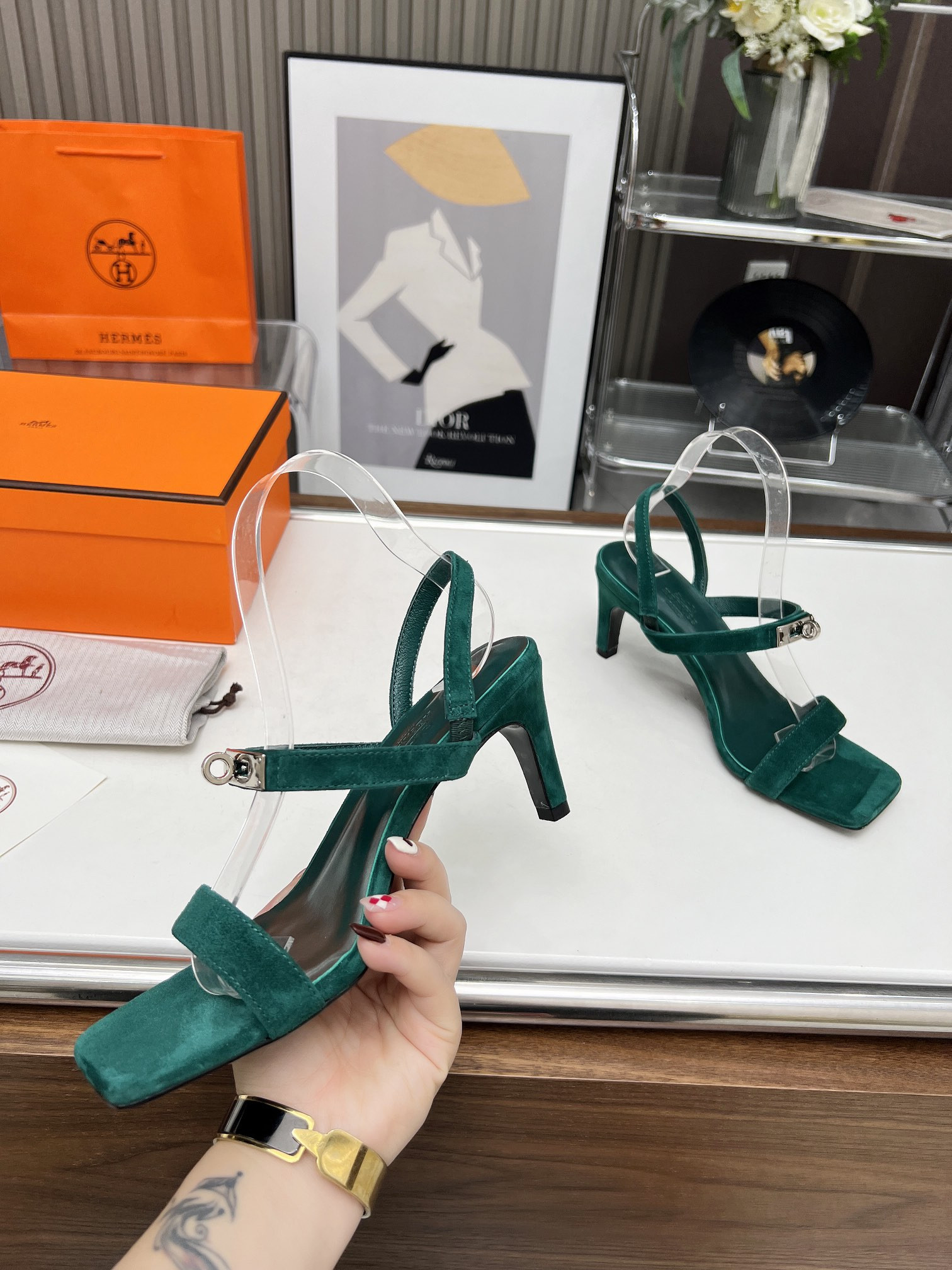ua H**me5 glamour 95 sandal