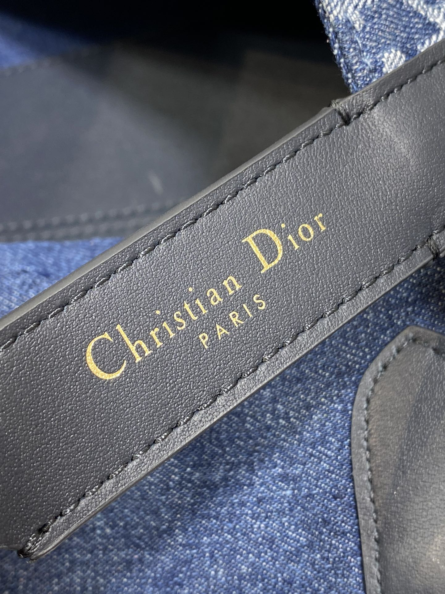 small d*or toujours bag  blue De*1m d*or oblique jacquard 23 x15 x15cm