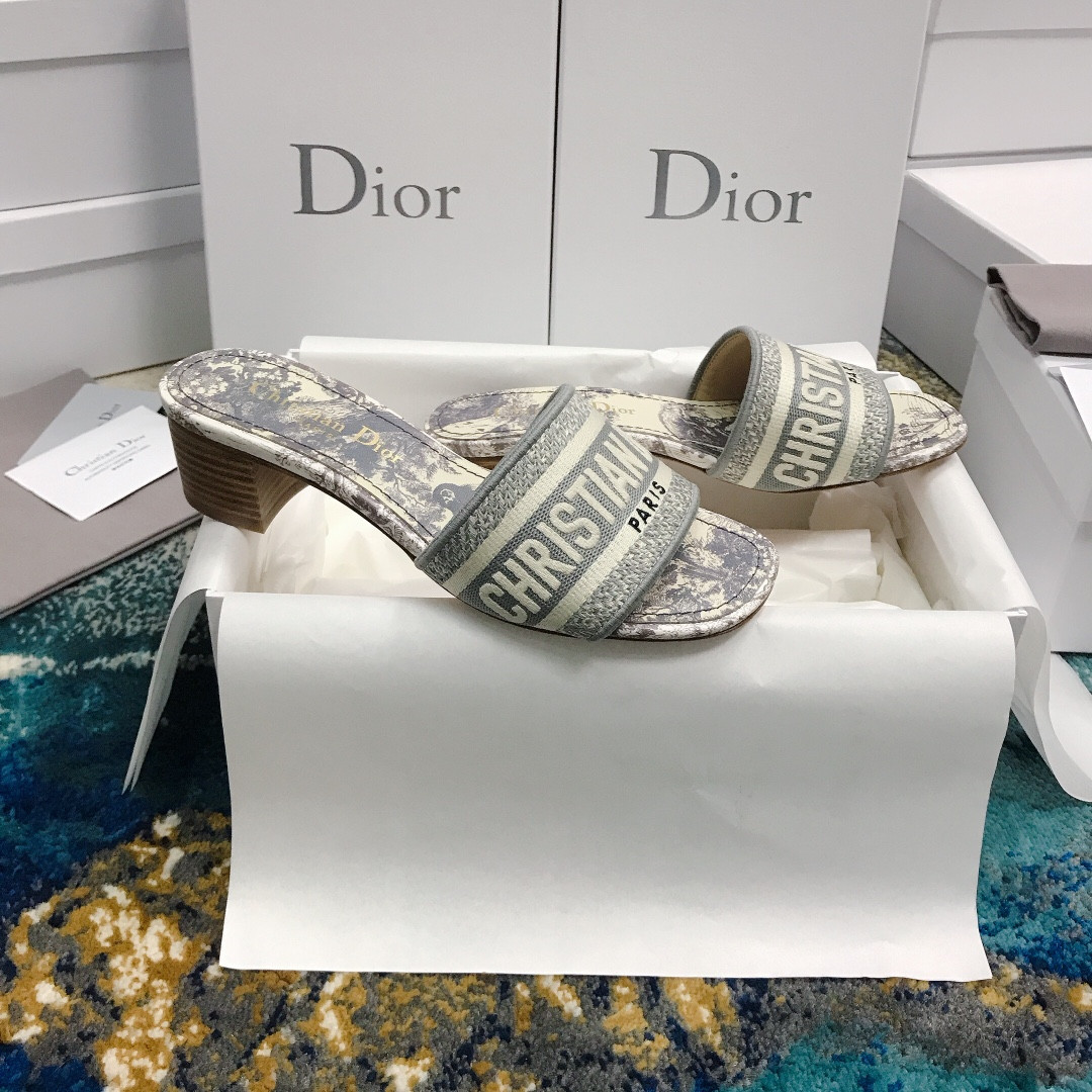 ua D*or dway heeled slide