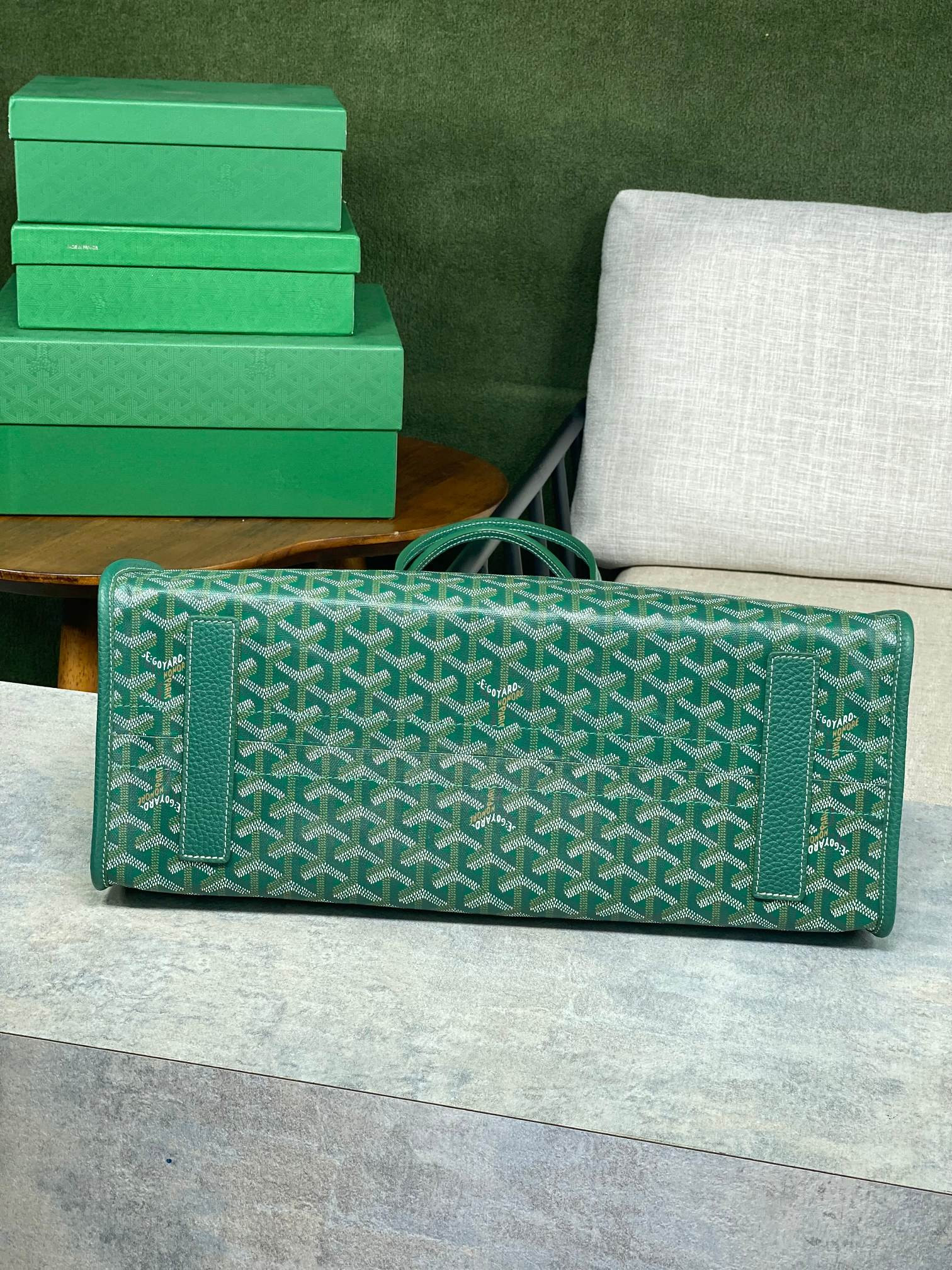 Go*ard chic du chien 41x30x16.5cm
