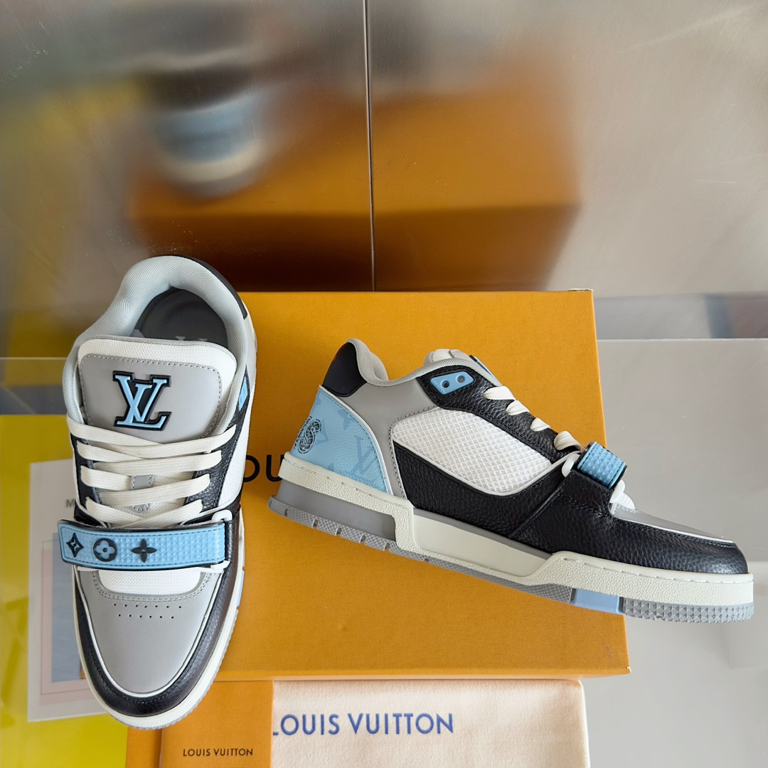 UA LV Trainer Sneaker