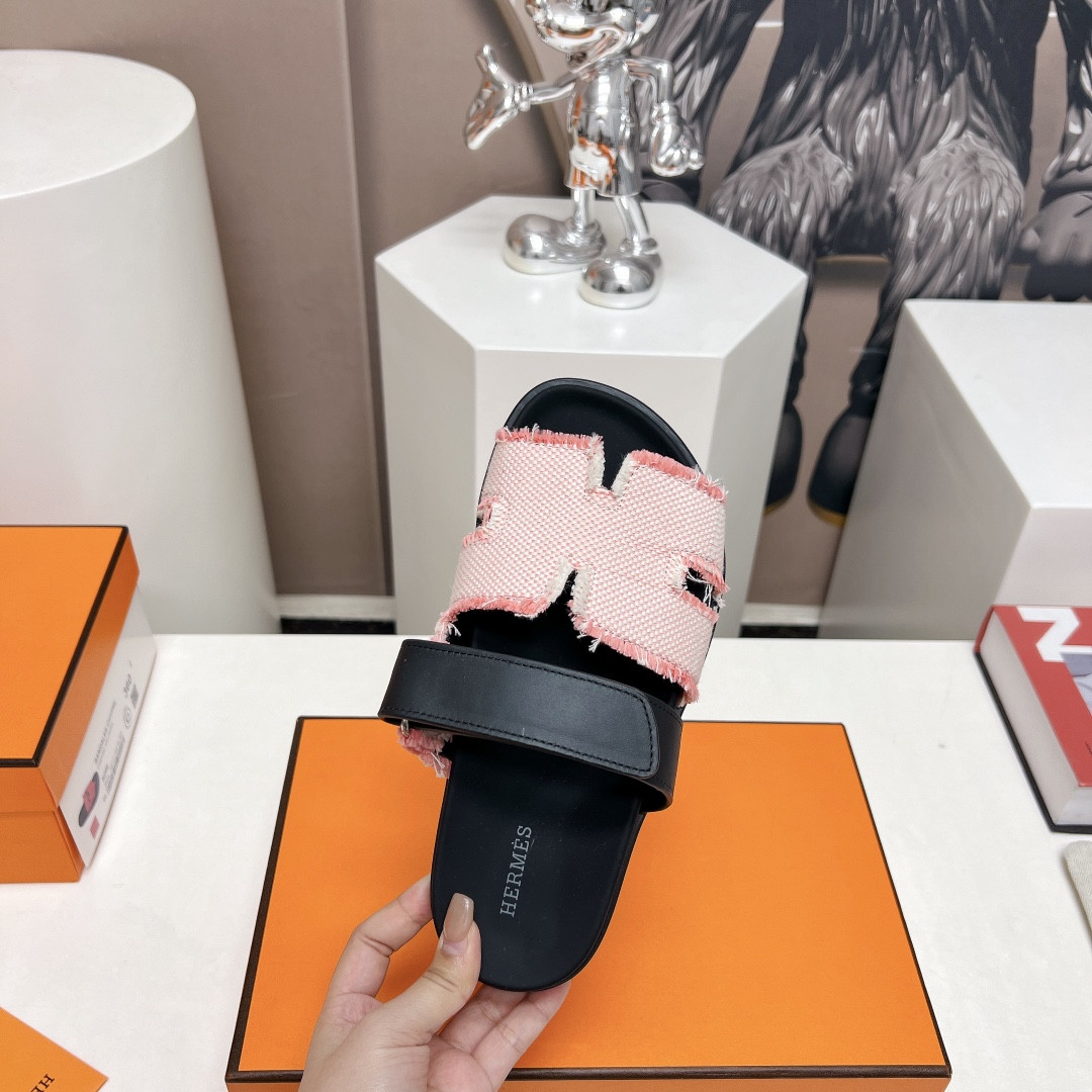 ua H**me5 chypre sandal