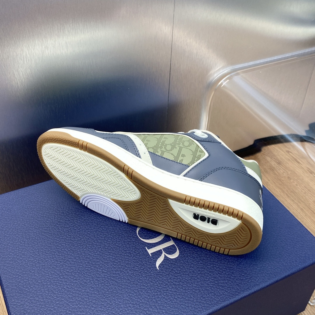 ua D*or b27 sneaker