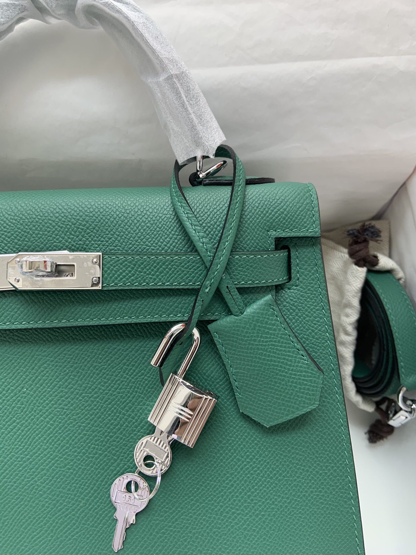 H**mes Kelly Silver-tone Hardware 25 28
