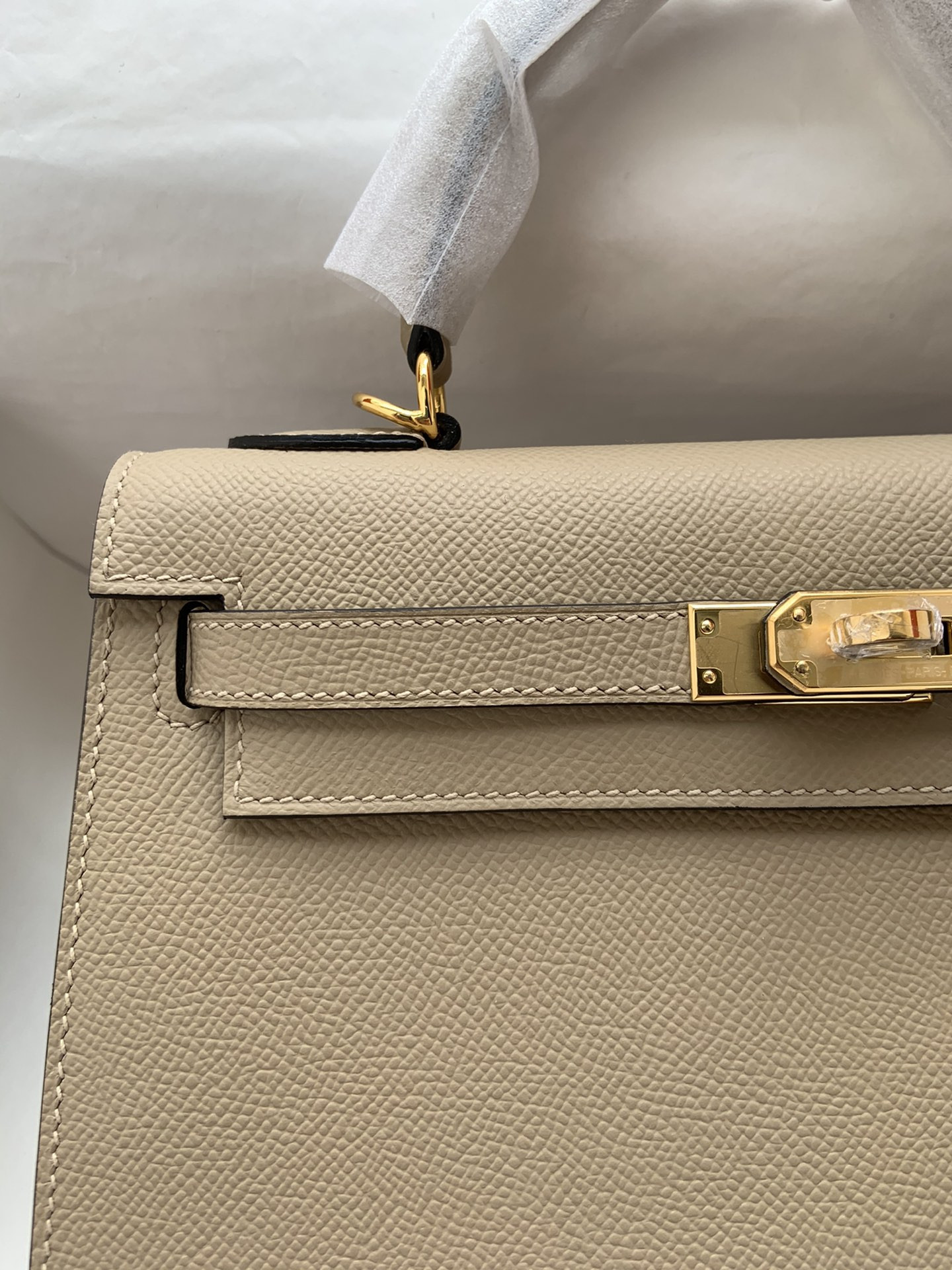 H**mes Kelly Gold-tone Hardware 25 28